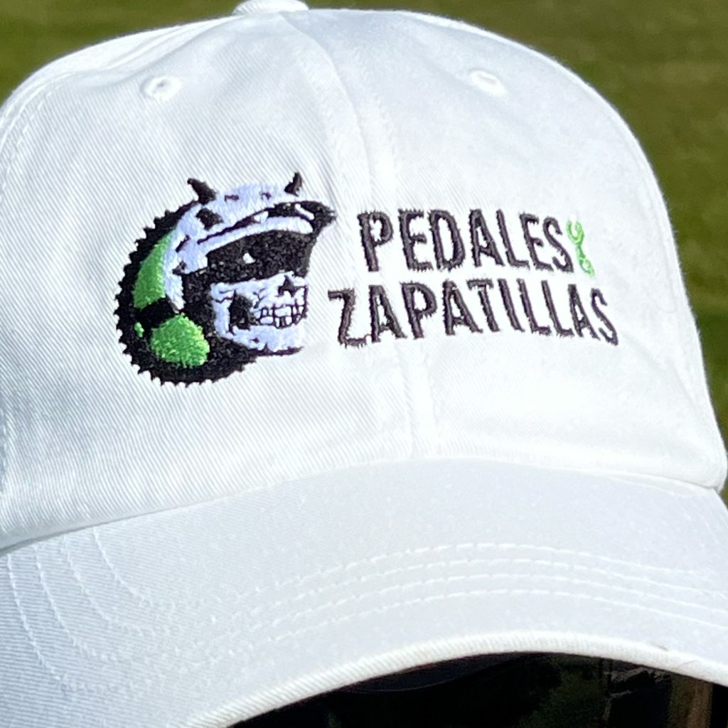Gorra bordada Pedales y Zapatillas para ciclistas